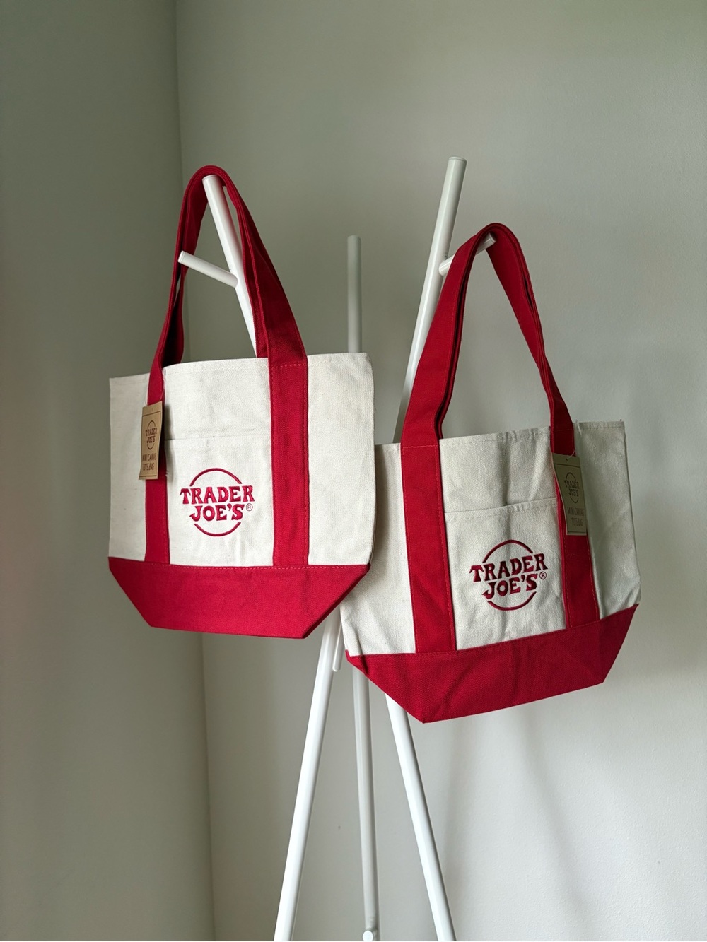 Trader Joe’s 2 mini totes ❤️ Red